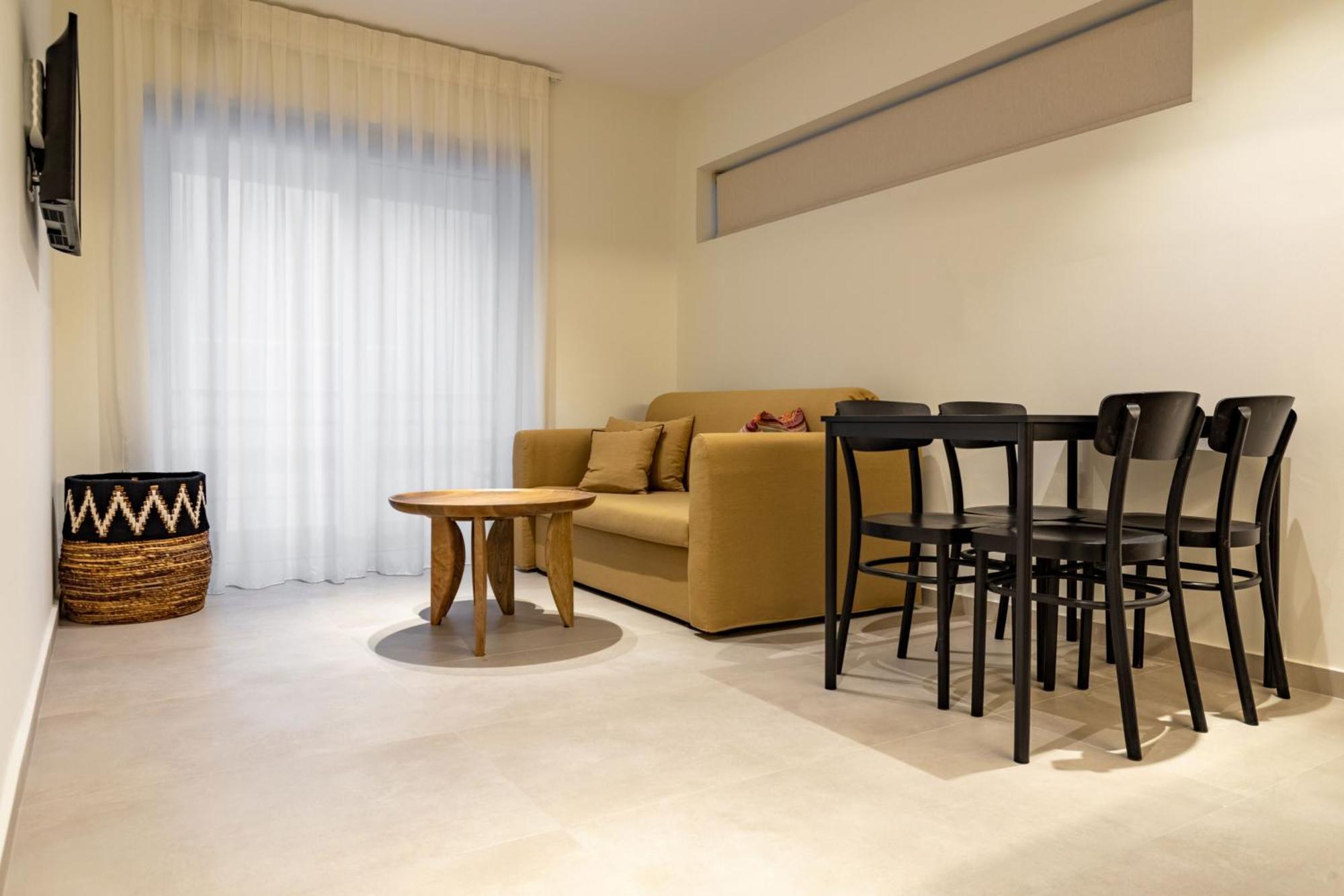 Arancia Elegant Rooms And Suites Tolo Bagian luar foto